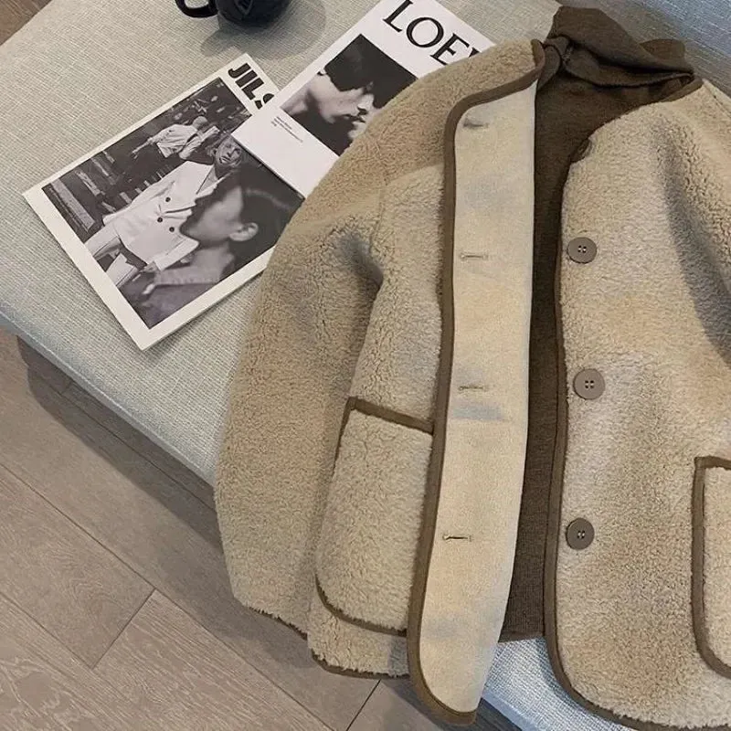 Bonnyshow Leisure Lamb Wool Long Sleeved Jacket for Women's Fashion Loose Button Short Style Thickened Lamb Wool Top